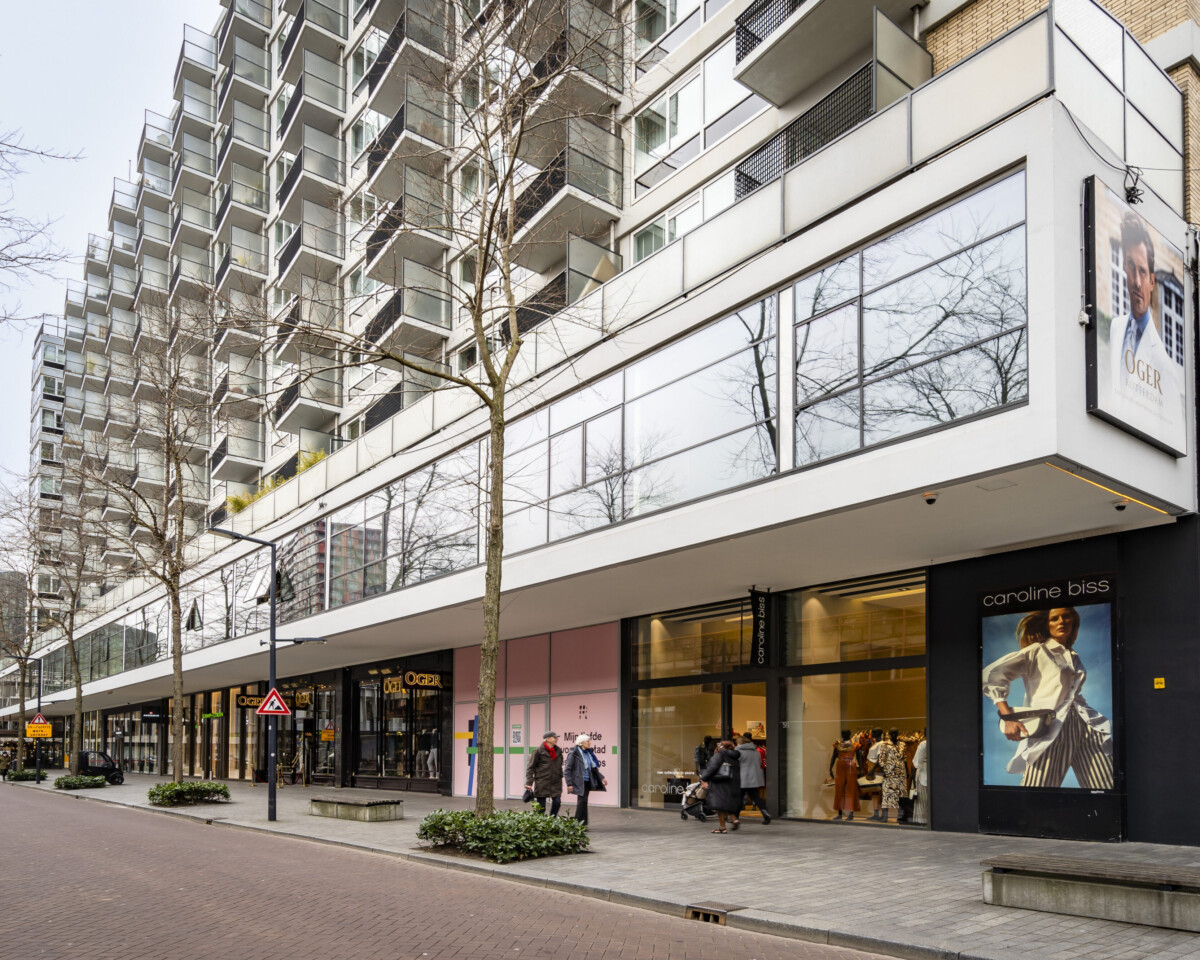 Kruiskade Rotterdam manhave